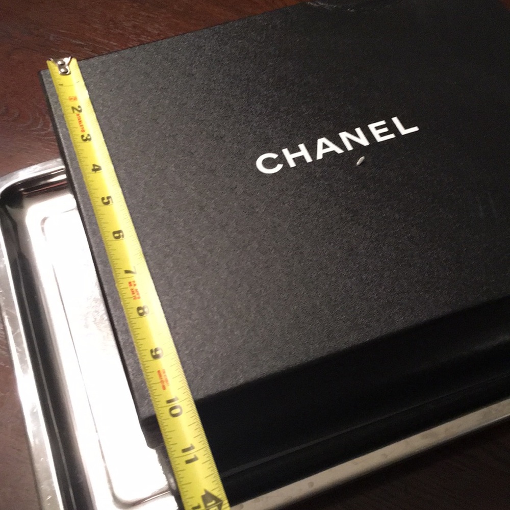 CHANEL Shoe Box - Picture 10 of 11